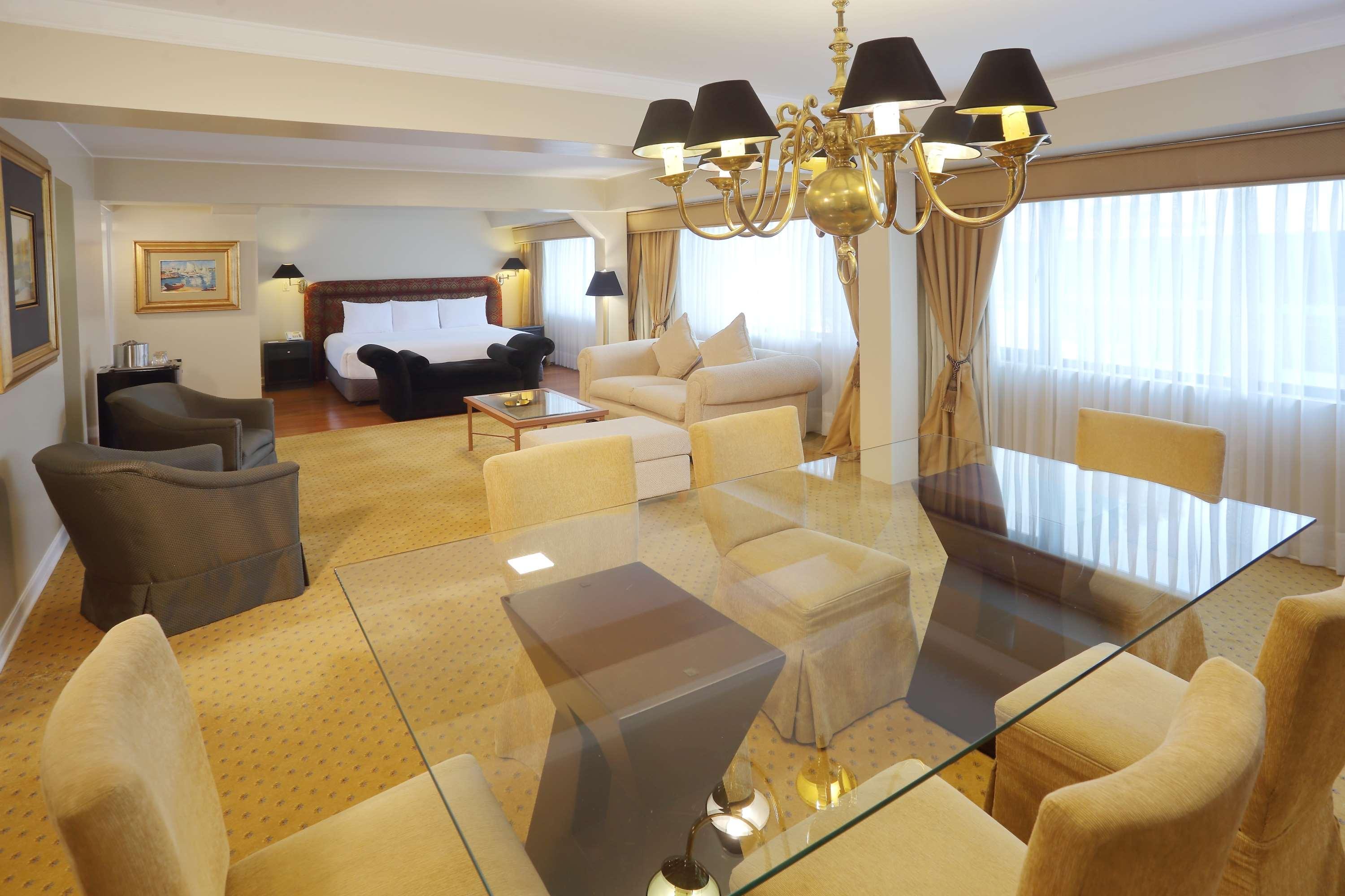 Radisson Hotel Plaza Del Bosque 利马 外观 照片