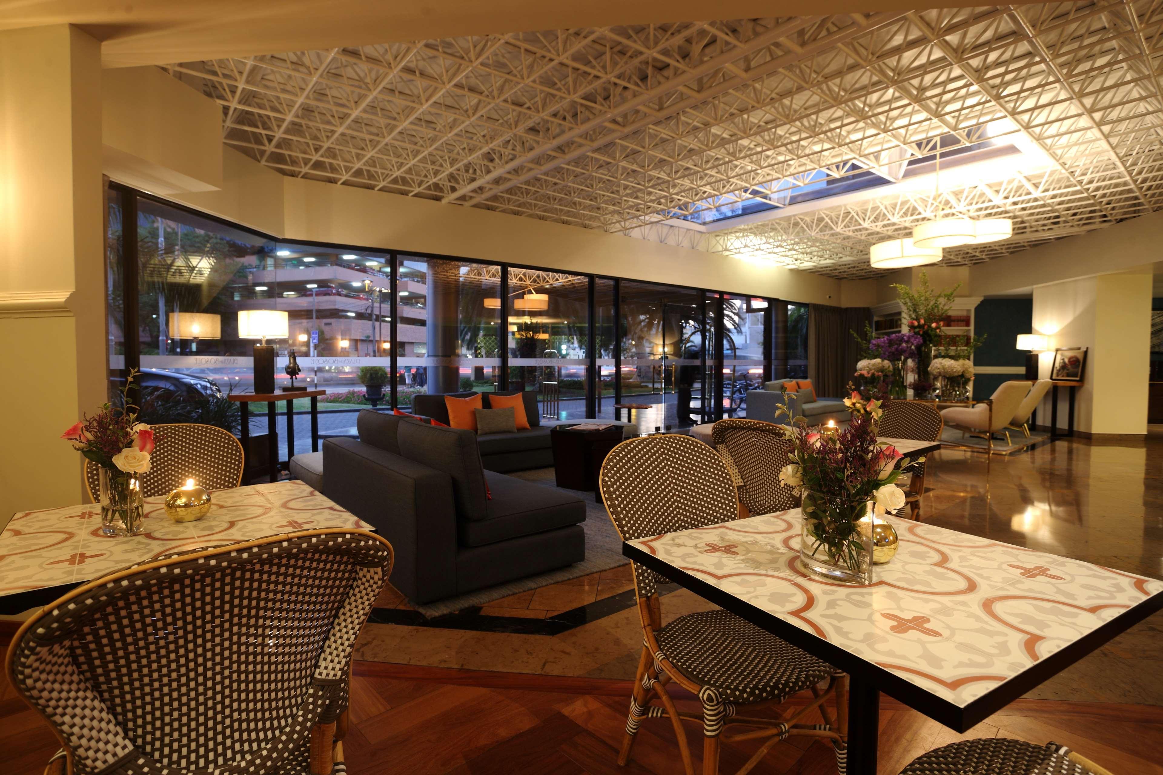Radisson Hotel Plaza Del Bosque 利马 外观 照片