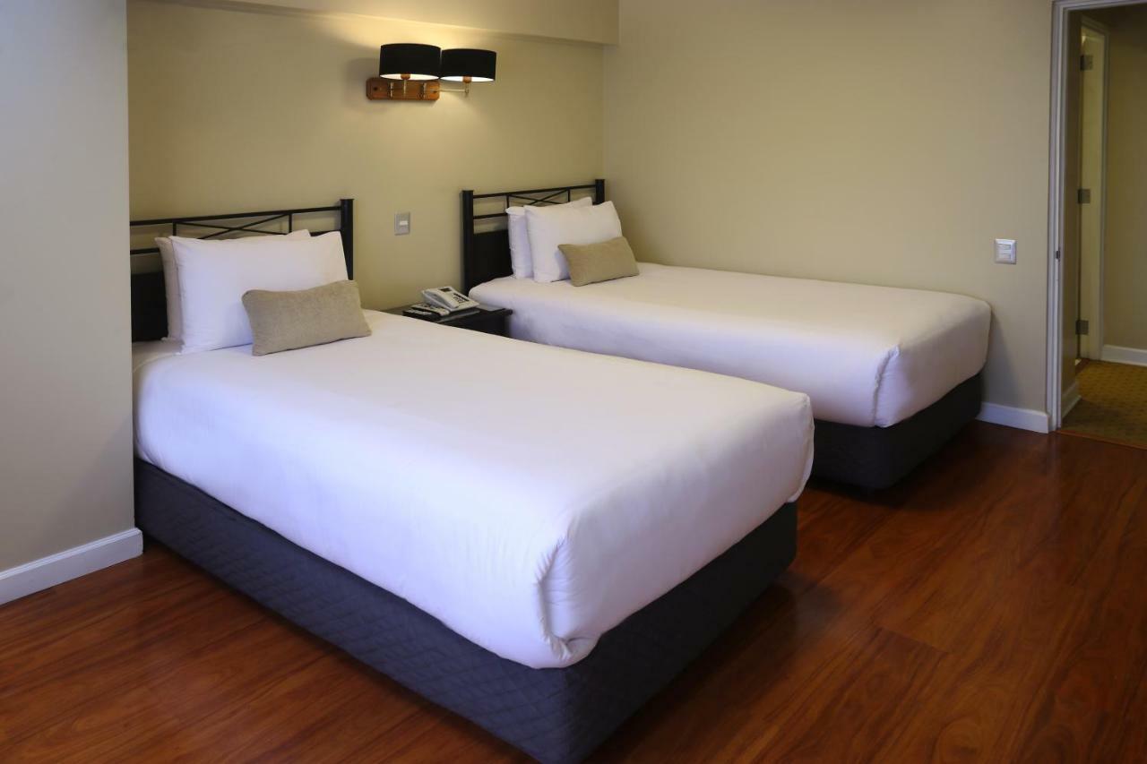 Radisson Hotel Plaza Del Bosque 利马 外观 照片